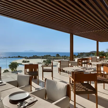 Vione Paros Ξενοδοχείο 5*