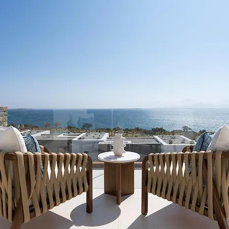 Vione Paros Ξενοδοχείο 5*